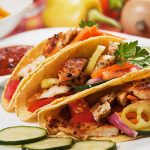 TACOS DE PESCADO CON ACHIOTE